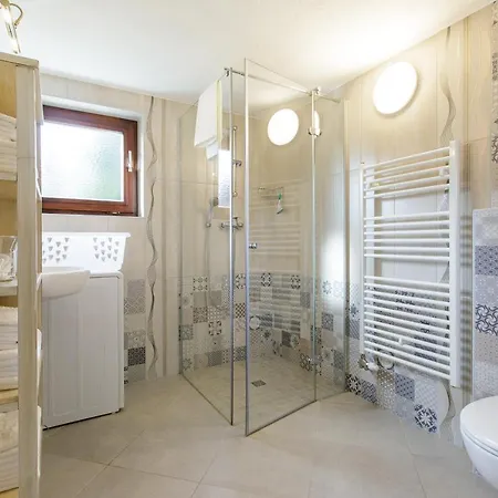 Apartment Alpinia *