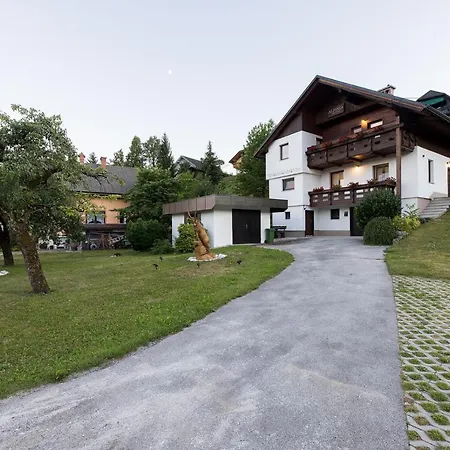 Alpinia Apartman Bled